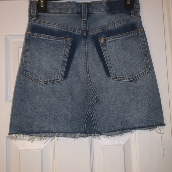 H&M Blue Jeans Skirt, Size 2 - Picture 4 of 4